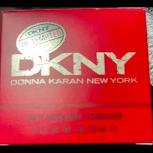 DKNY Be Tempted new 30